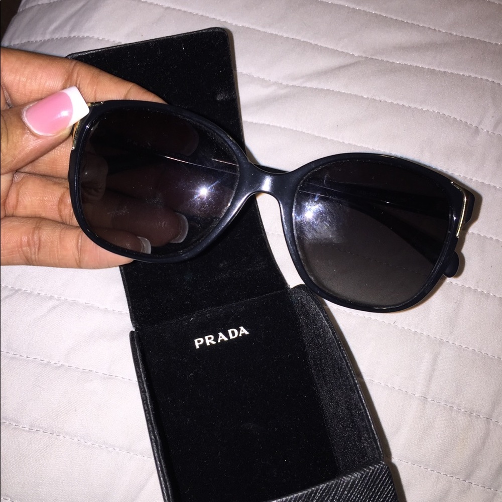 Women Prada Shades